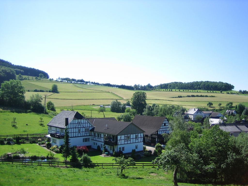 Hof Hesse Appartement Attendorn Buitenkant foto